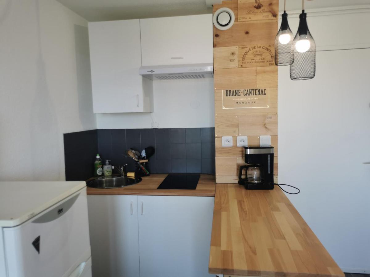 Le Carlton - Superbe Appartement - Acces Direct Plage - Terrasse Vue Mer Leucate Bagian luar foto